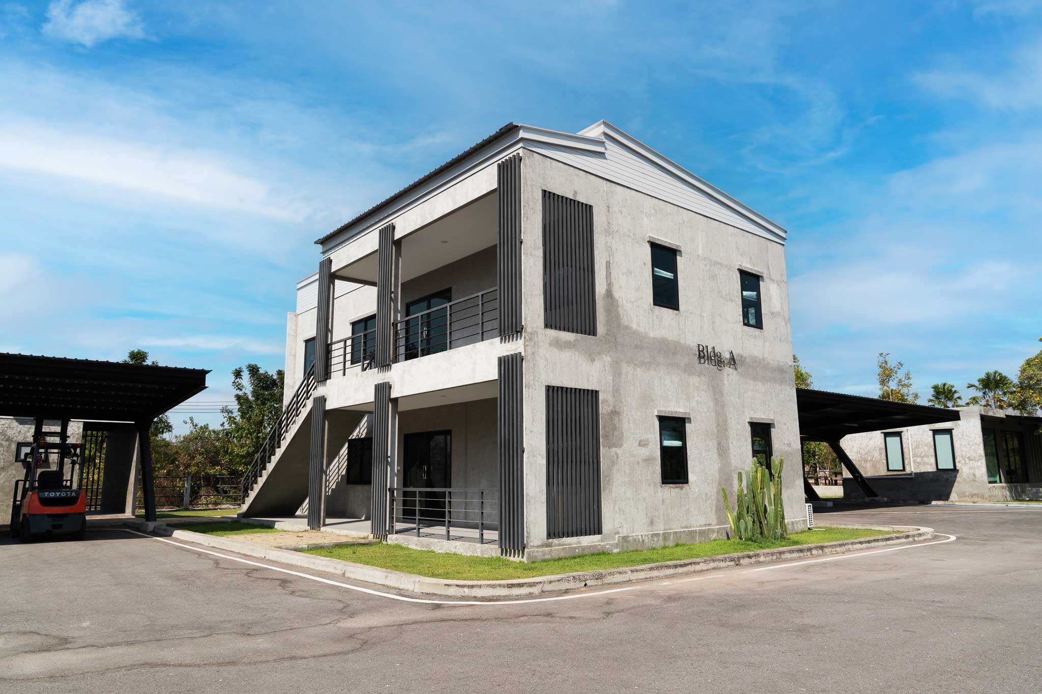 Crew Accommodation Building